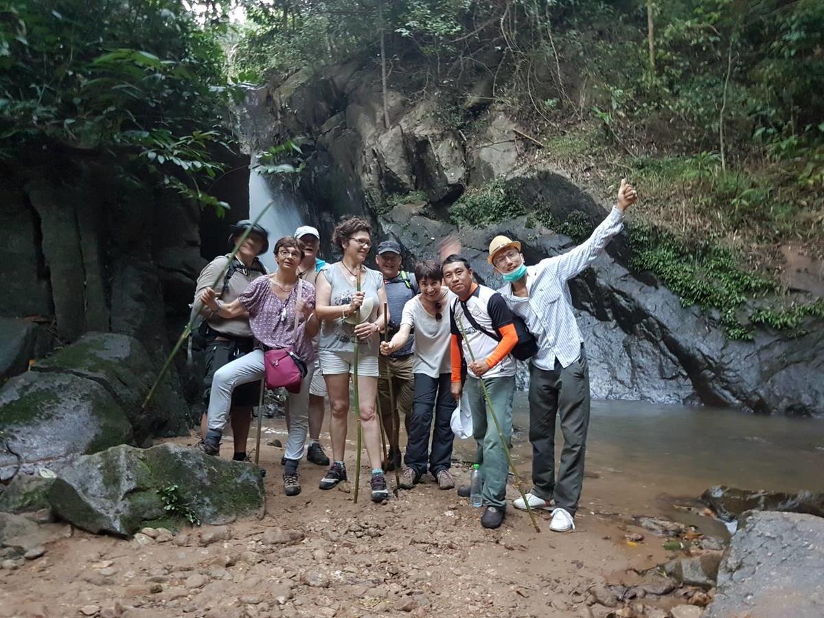 チェンライHill Tribe Art Houseアパートメント エクステリア 写真