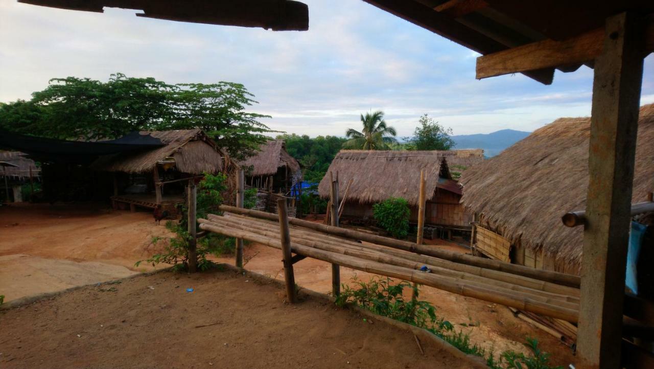 チェンライHill Tribe Art Houseアパートメント エクステリア 写真